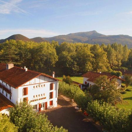 Hotel Pyrenees Atlantique Saint-Pée-sur-Nivelle Zewnętrze zdjęcie